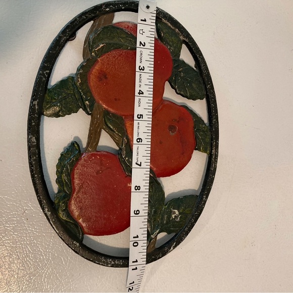 Unbranded Fall Apple Cast Iron Trivet Or Wall Hanging Vintage Apple Design - Picture 9 of 12
